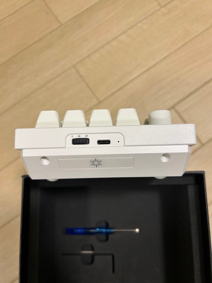 Keychron Q0 Max ワイヤレスメカニカルテンキー