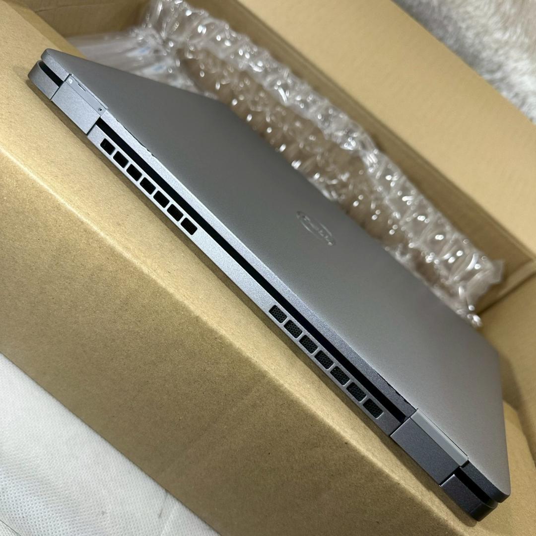 【極美品】DELL i５ １１世代 １６GB １３型ノートパソコン 806