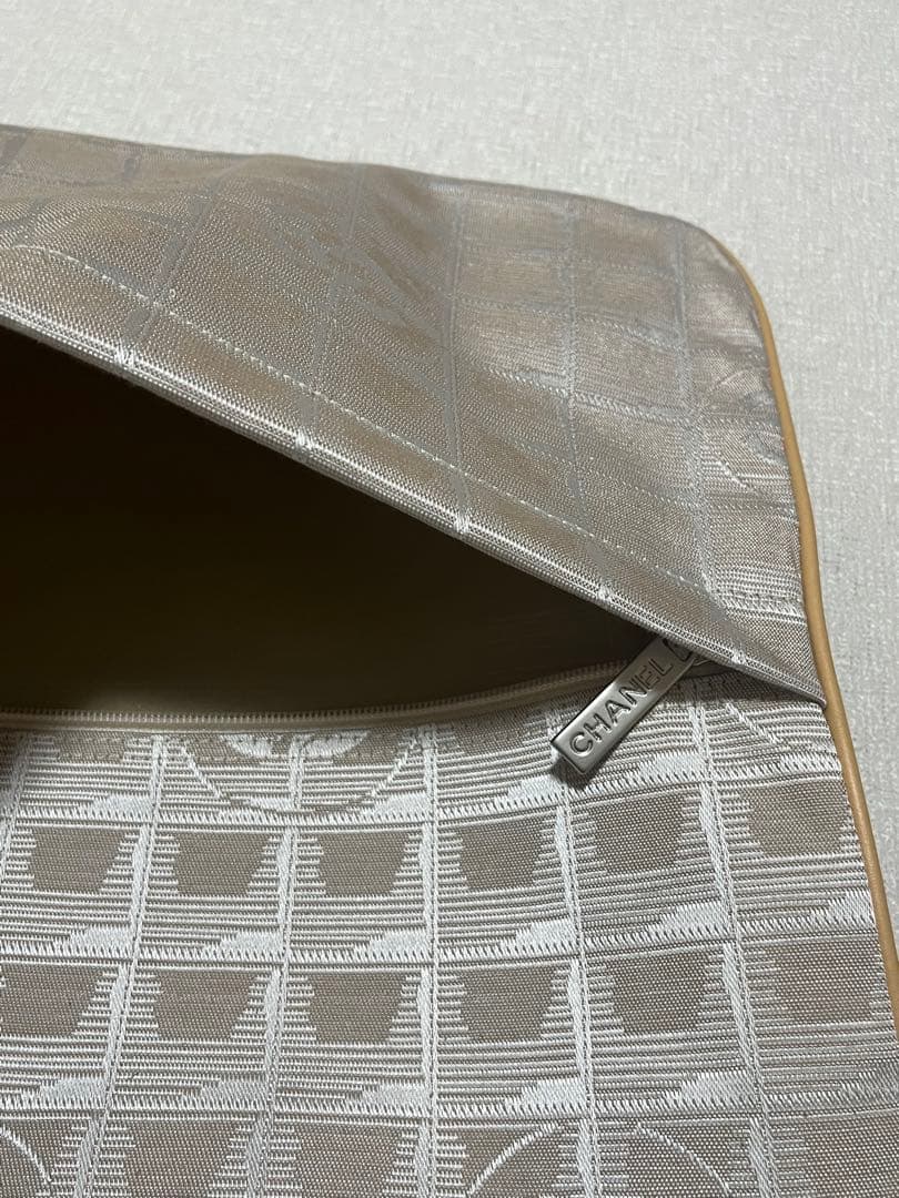 希少極美品★シャネル ニュートラベルライン スクエアケース/ドキュメントケース