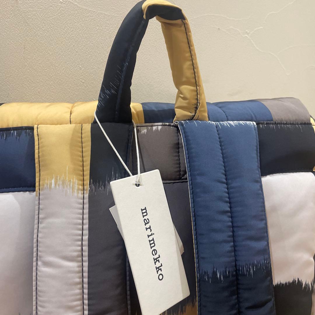新品未使用　marimekko マリメッコWALVA OSTJAKKI リュック