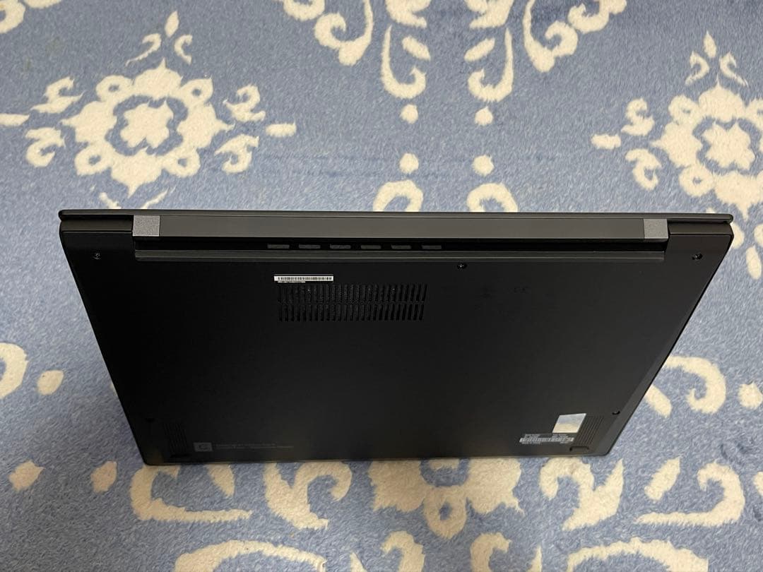 美品 ThinkPad X1 Carbon Gen 9 32Gb 1TB 4K