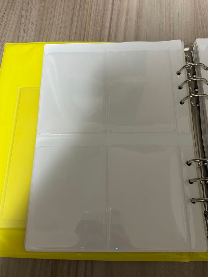 【公式】TXT フォトカードバインダー トレカ11枚付き