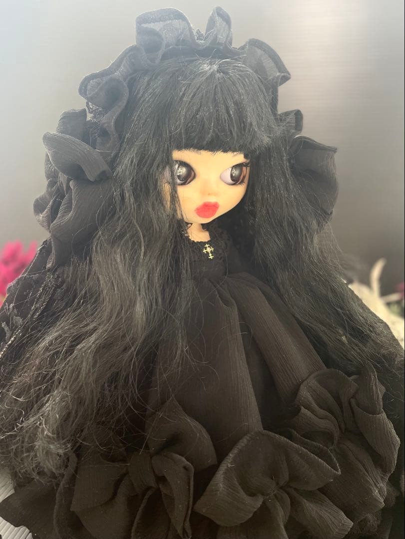 カスタム　アイシードール　(アウトフィットドレス付き)