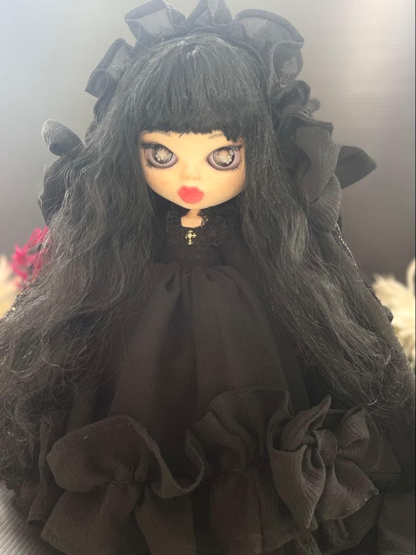 カスタム　アイシードール　(アウトフィットドレス付き)