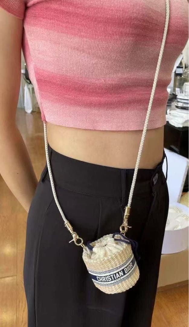 非売品ディオール　ノベルティ　ストローポーチ　ミニショルダーバッグ