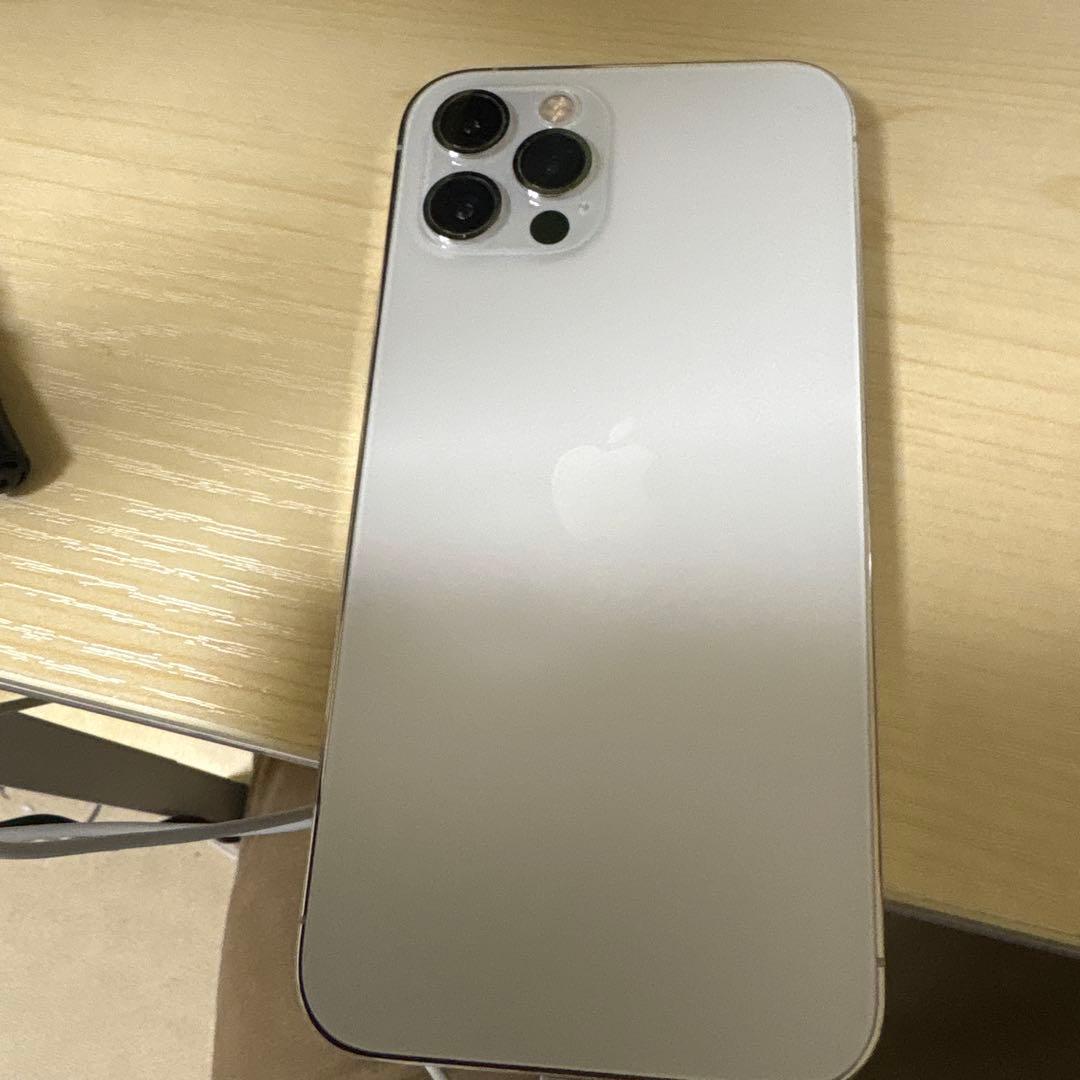 携帯電話本体 iPhone12pro 128g