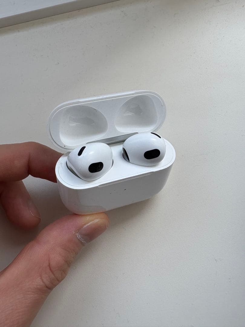 正規品　Apple AirPods(第3世代)