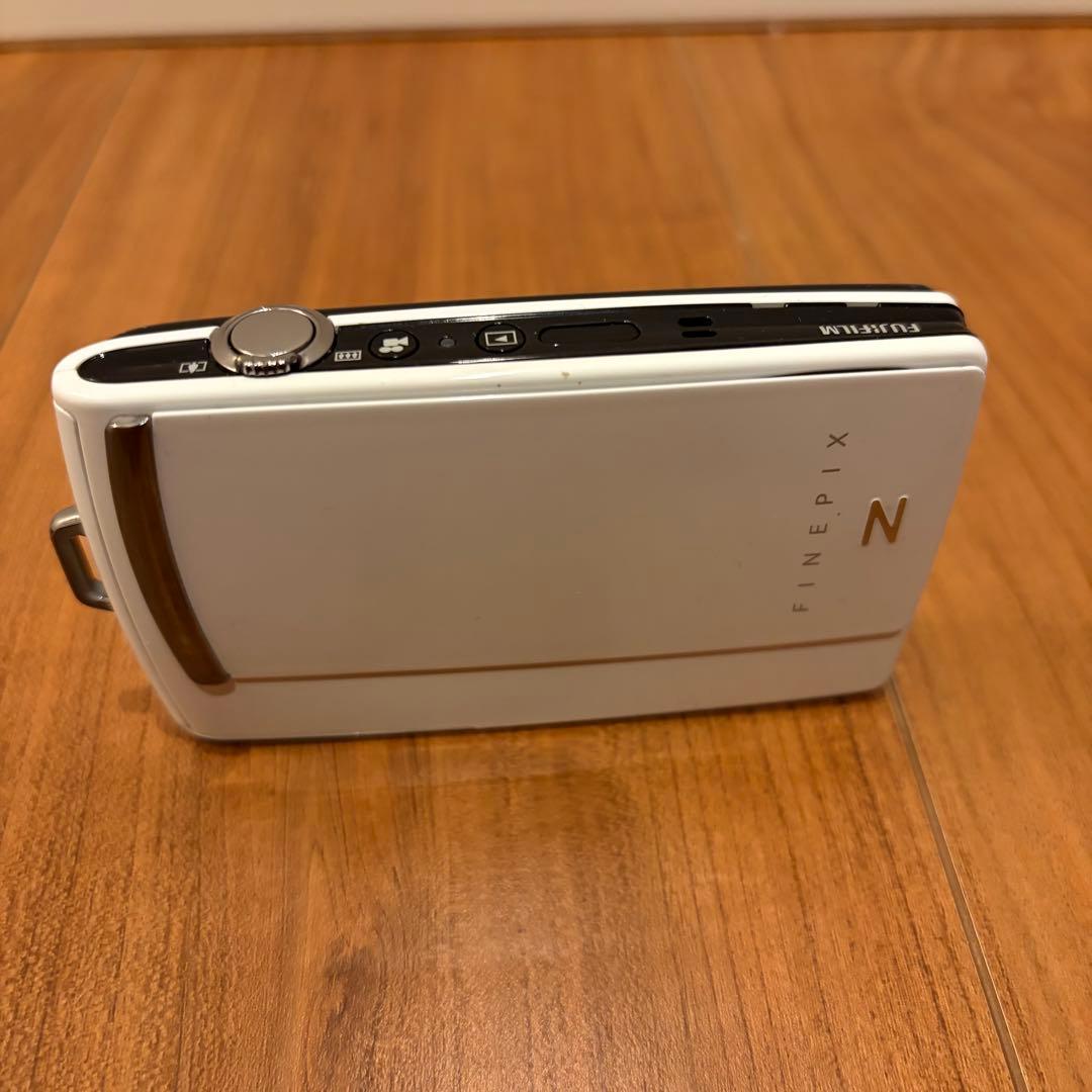 FUJIFILM FINEPIX Z1100EXR デジカメ Wi-Fi対応