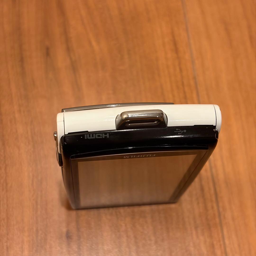 FUJIFILM FINEPIX Z1100EXR デジカメ Wi-Fi対応