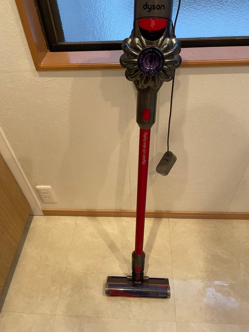 掃除機・クリーナー Dyson V8 slim Fluffy