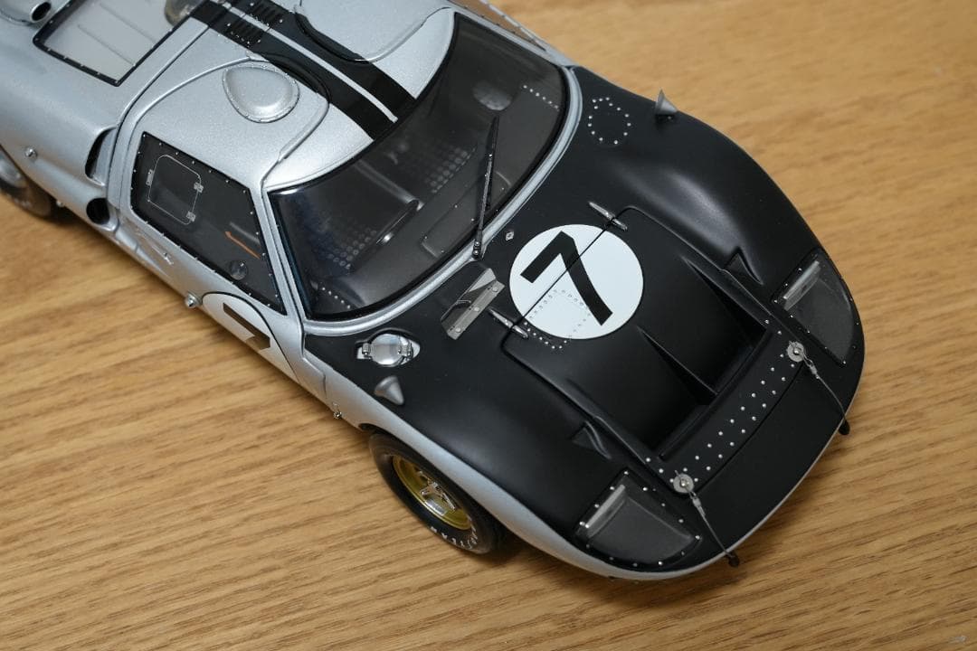 美品 EXOTO 1/18 FordGT40 Mk.II 1966 #7 元箱付