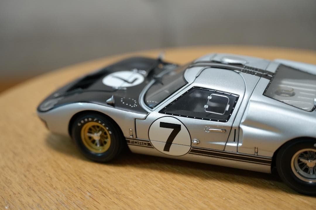 美品 EXOTO 1/18 FordGT40 Mk.II 1966 #7 元箱付
