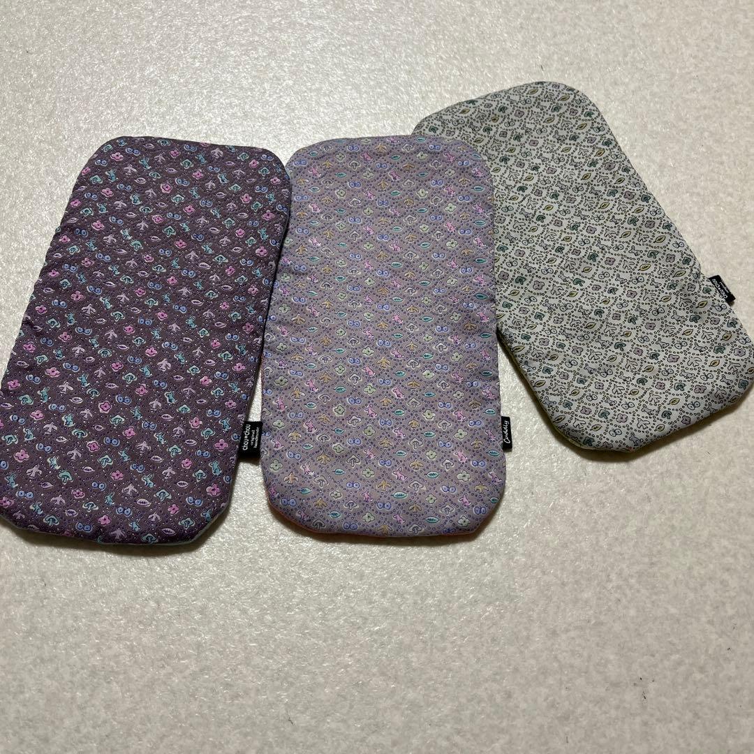 リバティファブリック　ちょっと大きめハーフハンカチ　ハンドメイド