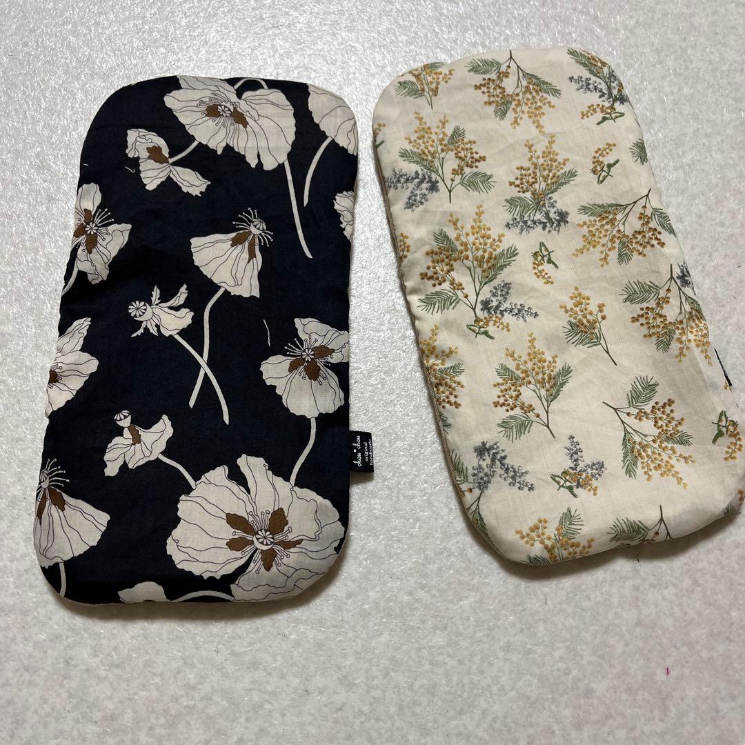 リバティファブリック　ちょっと大きめハーフハンカチ　ハンドメイド