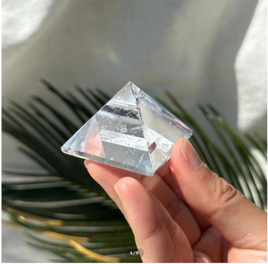 【レムリアン水晶】 ピラミッド シェイプ C ブラジル産
