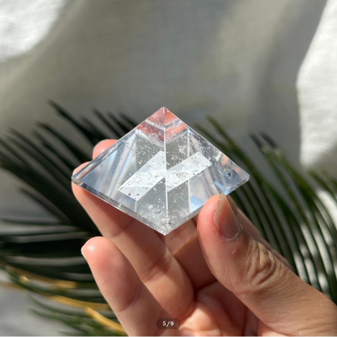 【レムリアン水晶】 ピラミッド シェイプ C ブラジル産