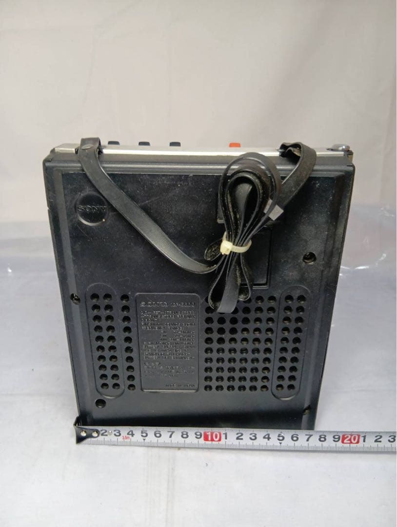 ジャンク品　SONY ラジオ　スカイセンサー ICF-5600 昭和レトロ