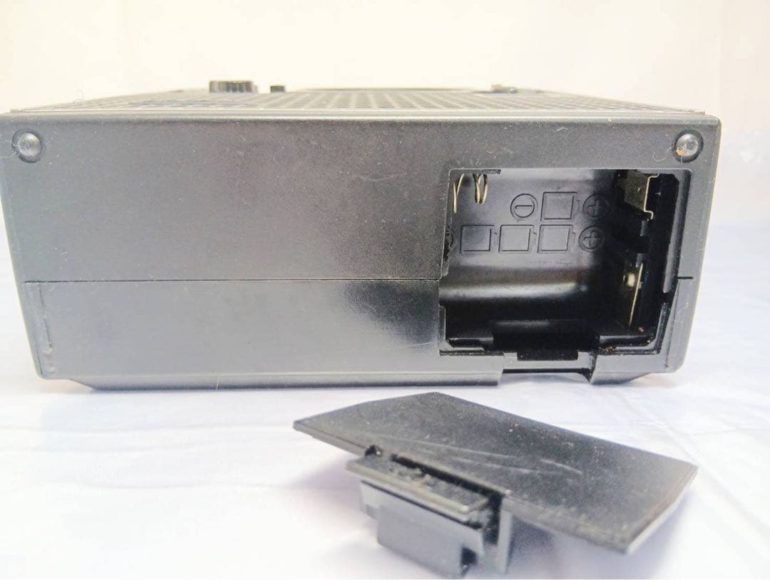 ジャンク品　SONY ラジオ　スカイセンサー ICF-5600 昭和レトロ