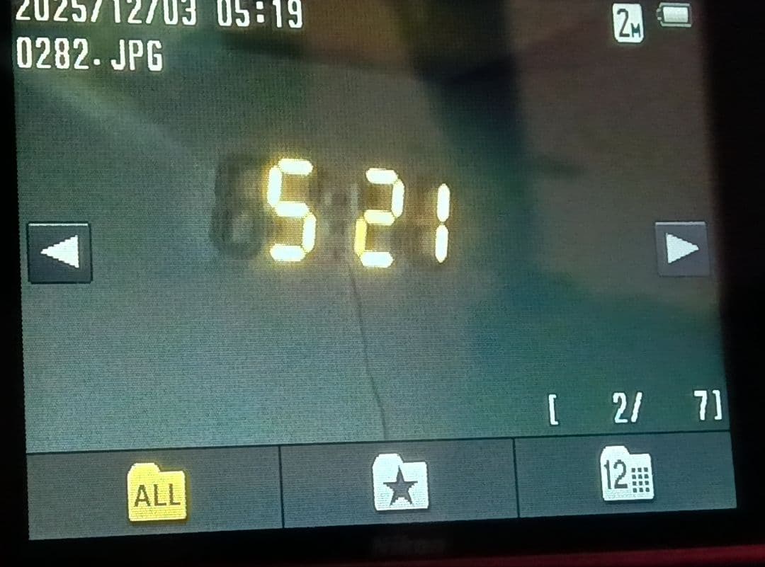 動作品裏フタ無 Nikon COOLPIX S02 小型デジカメ 1,317万