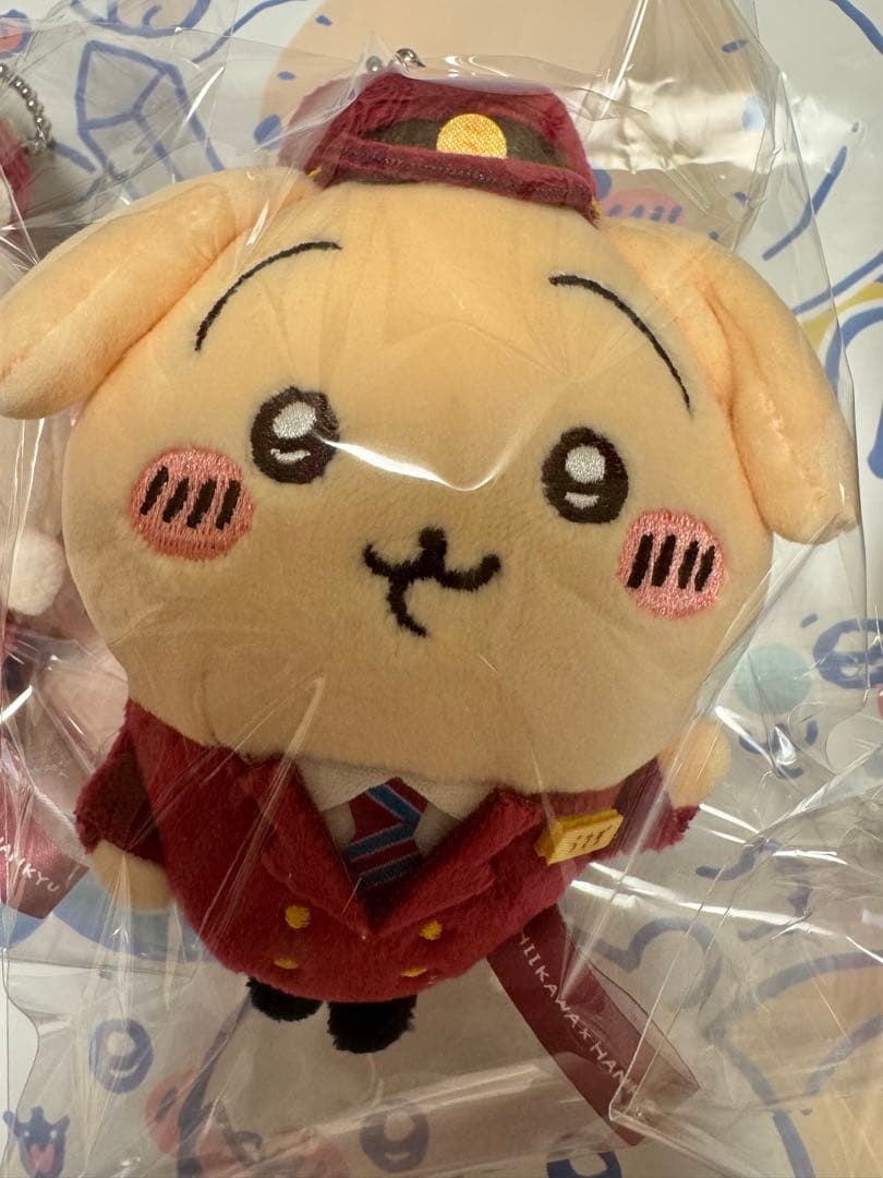 ちいかわ阪急 マスコット　うさぎ　ハチワレ　ちいかわ　マスコット