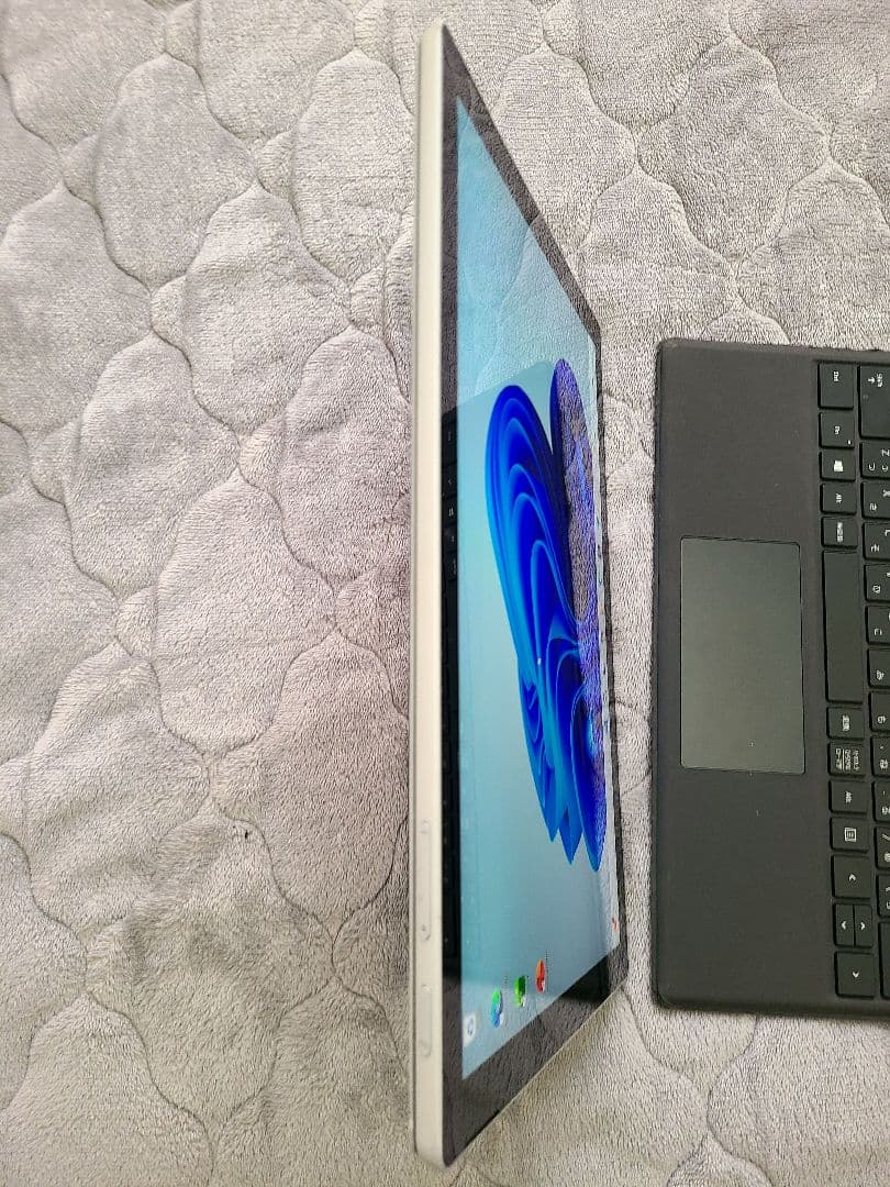 Surface Pro 7+ model1961 LETモデル