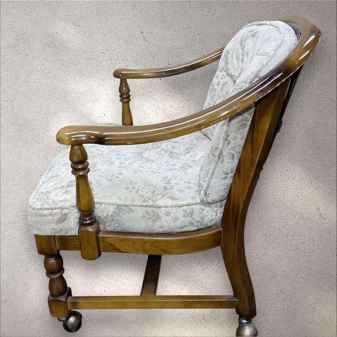 カリモク コロニアルアームチェア レトロ ソファ KARIMOKU ①