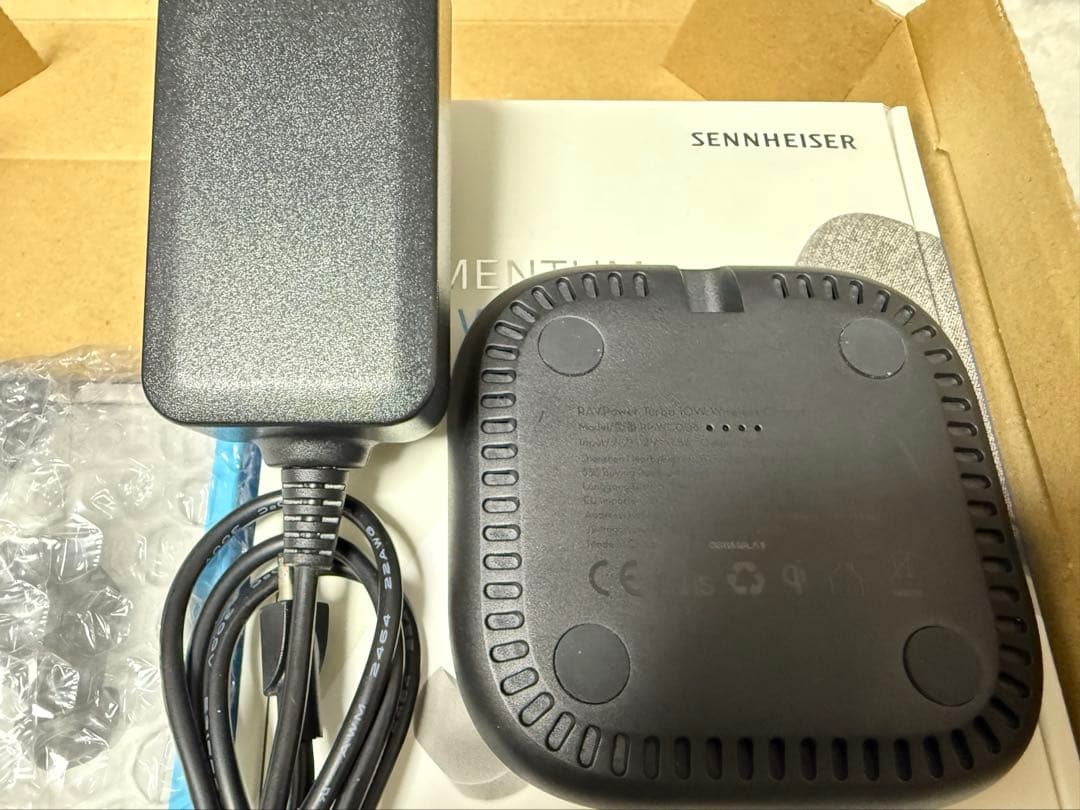 新品未開封　MOMENTUM True Wireless 4 おまけ充電器他