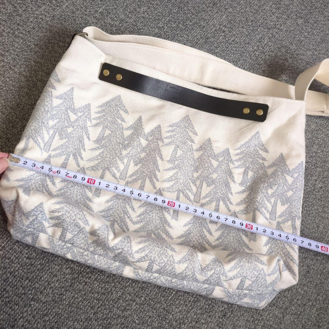 専用　ハンドメイドミナペルホネンランドシアター（アイボリー）ショルダーバッグ