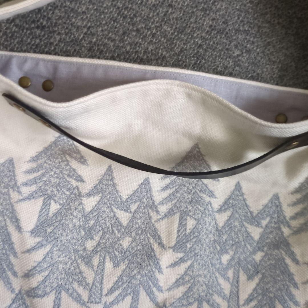 専用　ハンドメイドミナペルホネンランドシアター（アイボリー）ショルダーバッグ