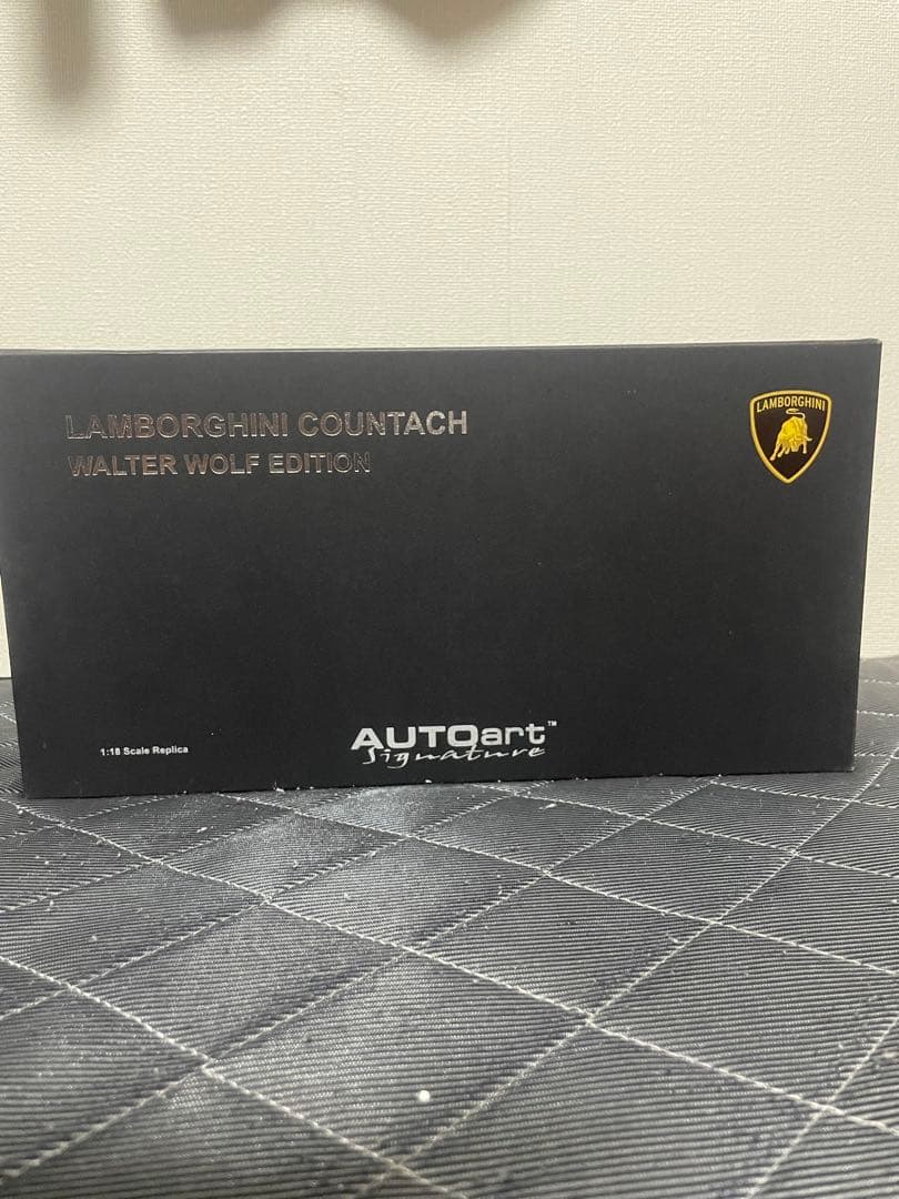 外箱あり　ランボルギーニ　カウンタック　ウォルター・ウルフ　レッド
