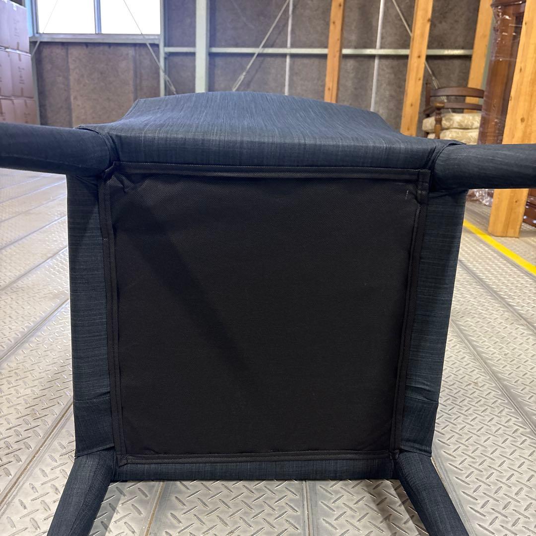 ダイニングアームチェア　1人掛け