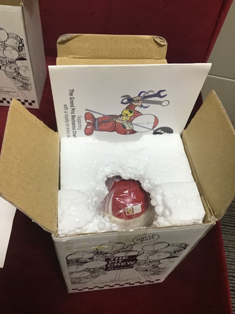 非常に珍しい!ピットクルー by ジム・バンバーフェラーリとルノーレア！！！！