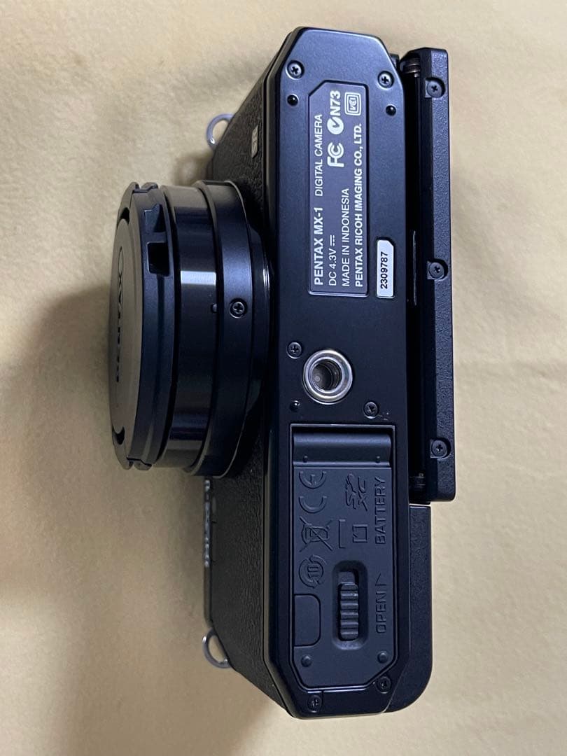 新品同様 PENTAX MX-1 クラシックブラック ペンタックス