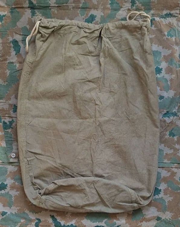 米軍? WWII 40s ランドリーバッグ バラックバッグ カーキ ヴィンテージ
