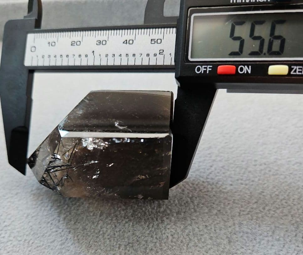 ブラックトルマリンインスモーキーモリオン 55.6mm ポリッシュ ファントム