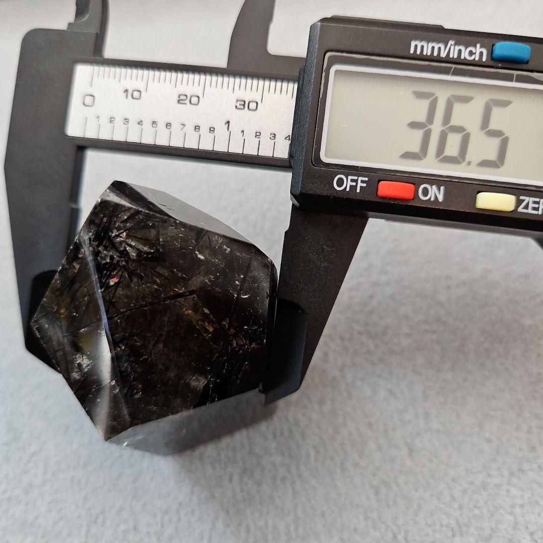 ブラックトルマリンインスモーキーモリオン 55.6mm ポリッシュ ファントム