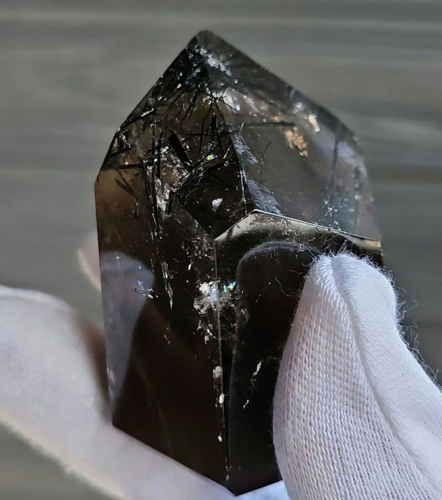 ブラックトルマリンインスモーキーモリオン 55.6mm ポリッシュ ファントム