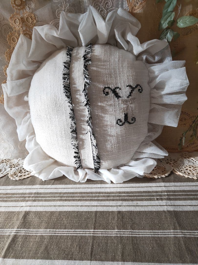 手作りクッション フランスアンティーク イギリスアンティーク doll キルト