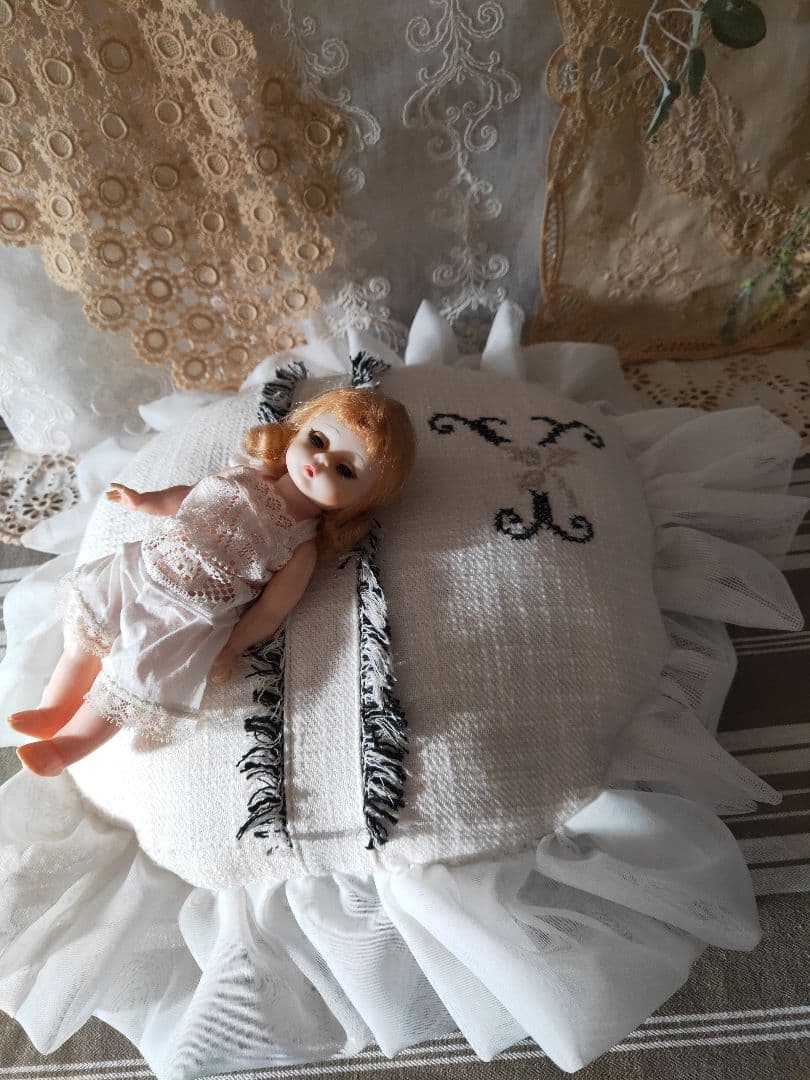 手作りクッション フランスアンティーク イギリスアンティーク doll キルト