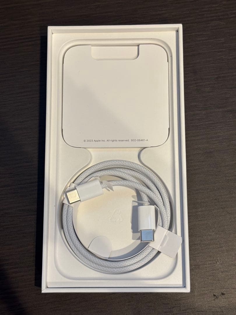 iPhone15pro 256GB SIMフリー ブラックチタニウム