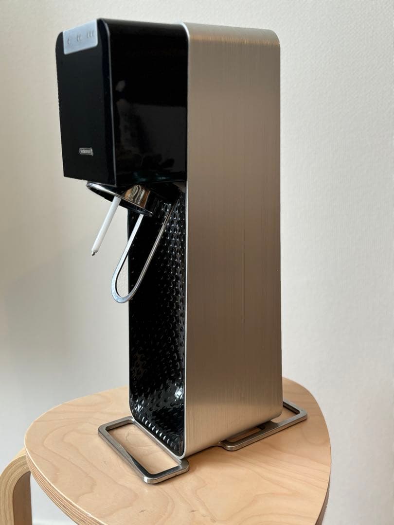 SodaStream 炭酸水メーカー ブラック シルバー