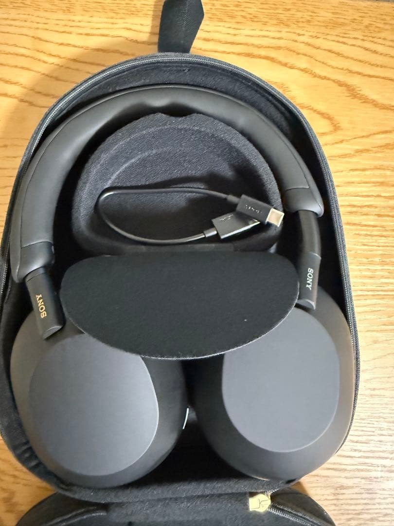 SONYワイヤレスヘッドホン WH1000XM5 (B) 箱なし