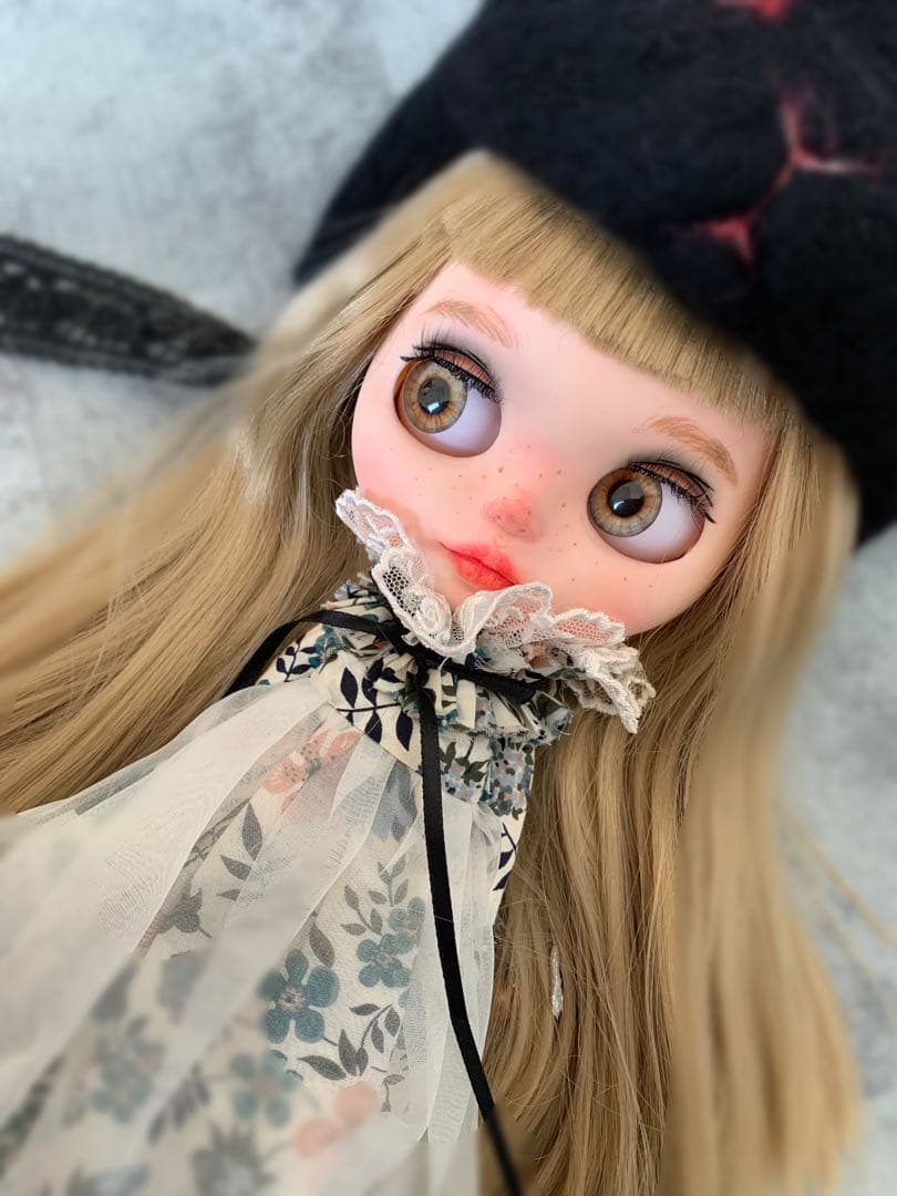 元旦価格　ネオサイズ　カスタムアイシードール