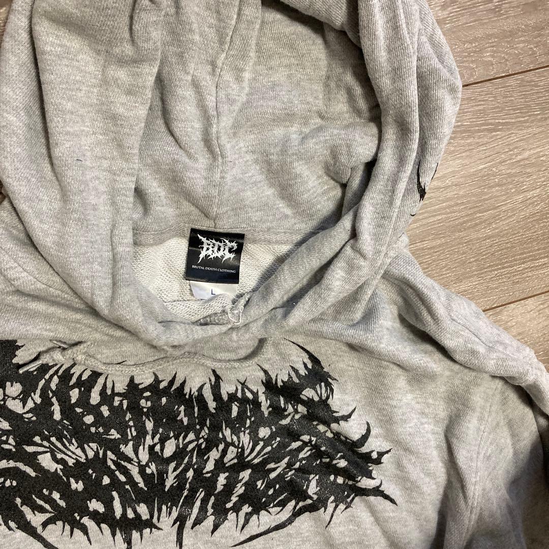 BRUTAL DEATH CLOTHING パーカー　グレー　サイズＬ
