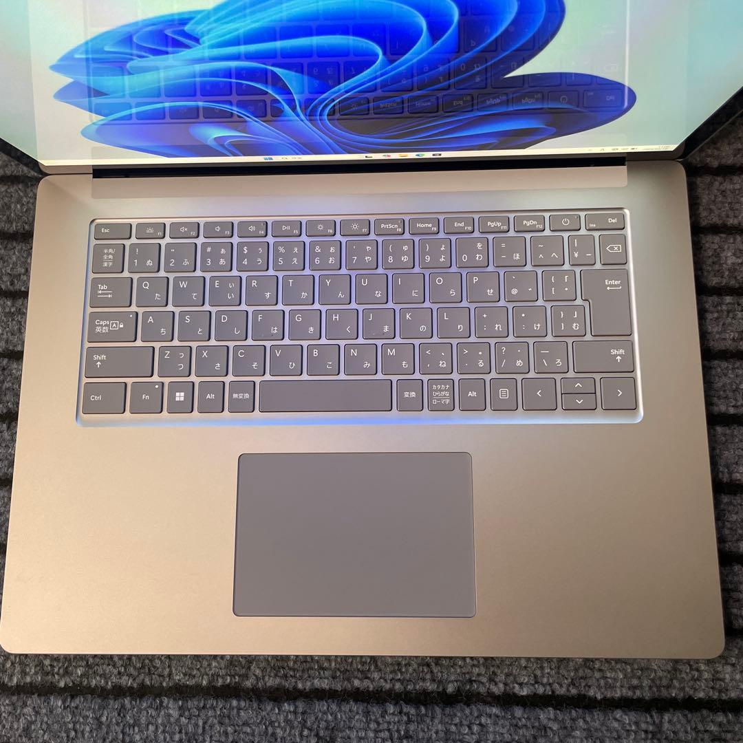 39 surface Laptop 第5世代 15インチ i7 512GB