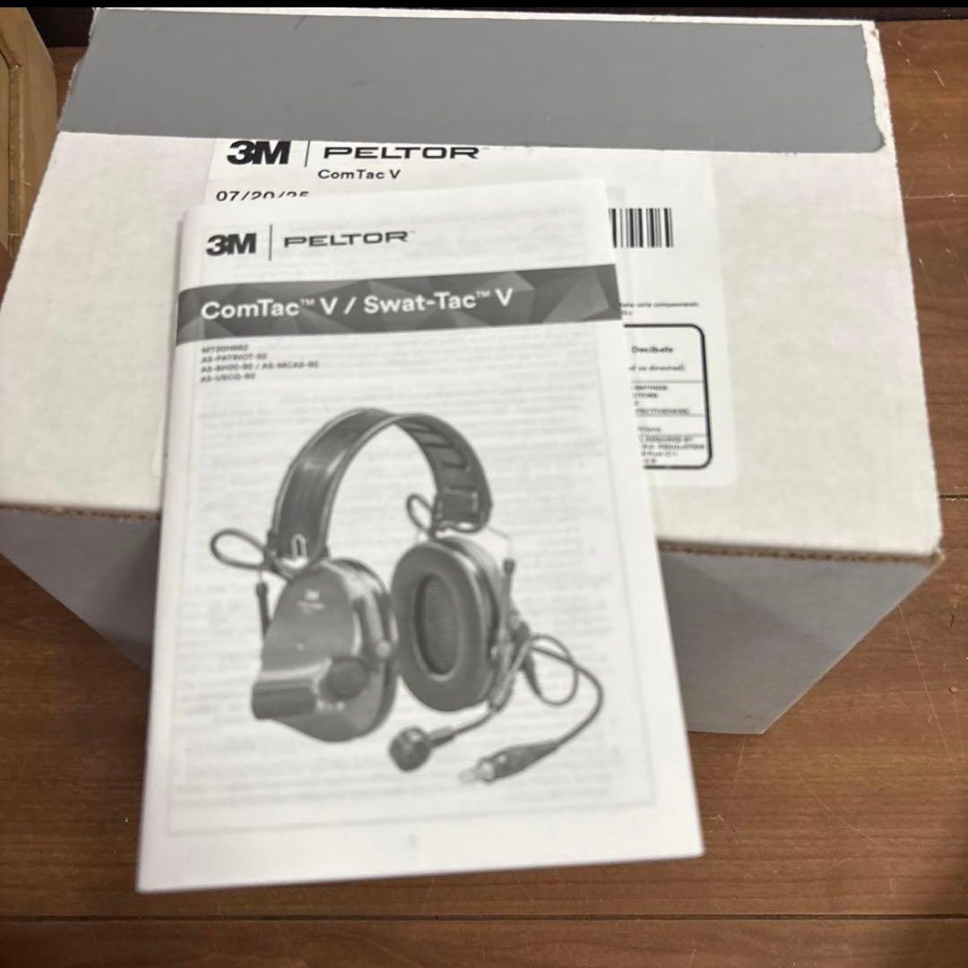 未使用品　米軍実物　PELTOR COMTAC V PTTスイッチ付き　送料無料
