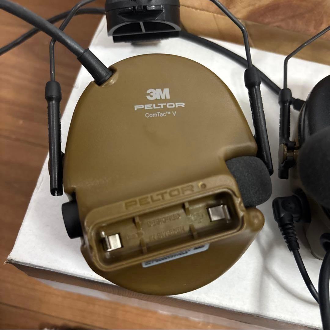 未使用品　米軍実物　PELTOR COMTAC V PTTスイッチ付き　送料無料