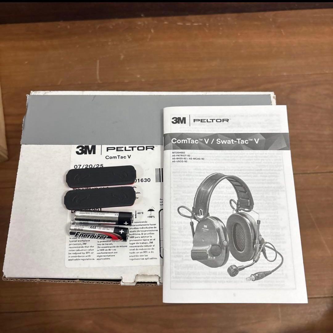 未使用品　米軍実物　PELTOR COMTAC V PTTスイッチ付き　送料無料