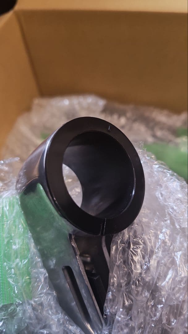 Amazonベーシック デュアルモニターアーム＋エルゴトロン延長アーム