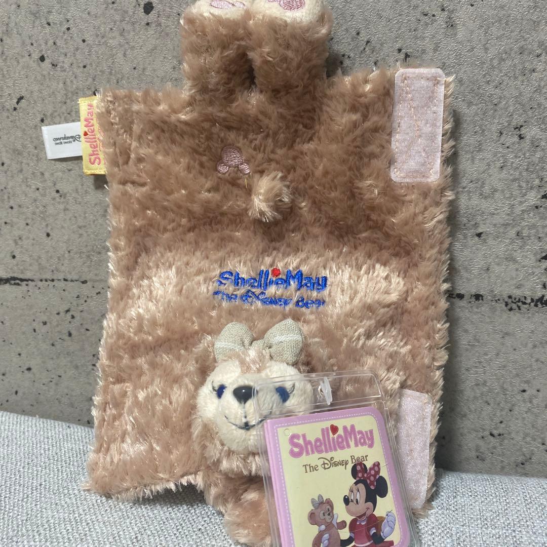 香港ディズニー限定　ダッフィー　シェリーメイ　シートベルトカバー　レア　ペア